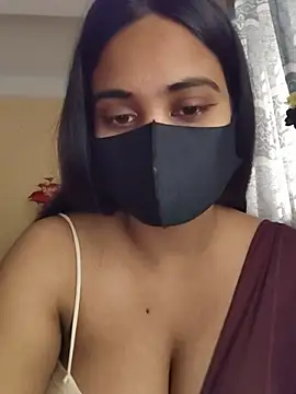 Snapshot of SimaRoy- chatting on October 12, 2025, 2:32 am SimaRoy- online show from October 12, 2025, 2:32 am