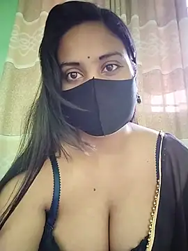 Snapshot of SimaRoy- chatting on May 15, 2026, 12:28 am SimaRoy- online show from May 15, 2026, 12:28 am