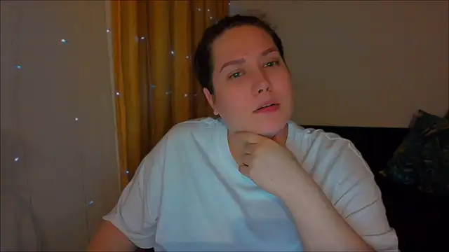  madalexa  online show from December 19, 2024, 4:46 pm