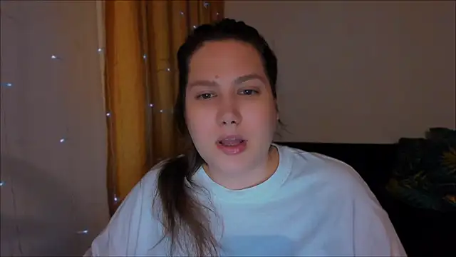  madalexa  online show from February 1, 2025, 9:51 pm