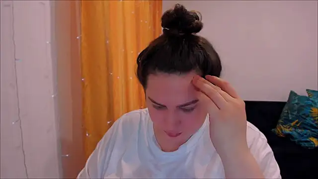  madalexa  online show from February 2, 2025, 6:37 am