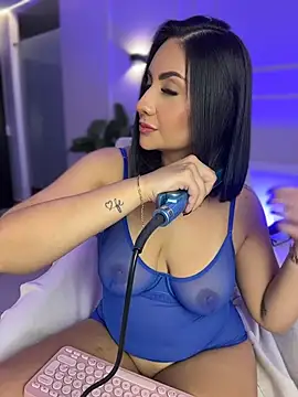 GabriellaFerrer online show from June 6, 2026, 1:00 am
