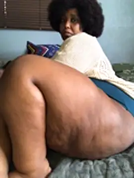 Snapshot of sotho_ssbbw chatting on July 2, 2026, 9:15 am sotho ssbbw online show from July 2, 2026, 9:15 am