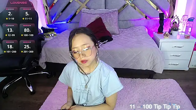 Moon Water   online show from April 25, 2026, 11:24 am