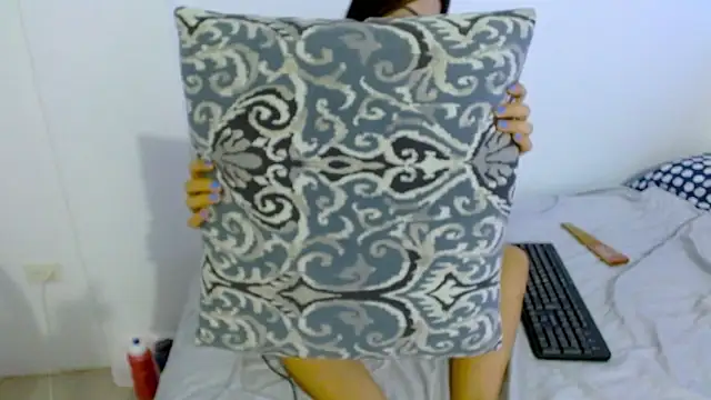 samanta r  online show from February 13, 2025, 10:54 pm