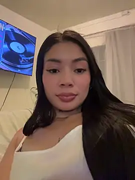 Roxanne 08 online show from May 29, 2026, 1:25 am