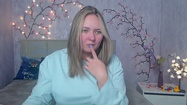 SallyVerda online show from April 30, 2026, 6:25 pm