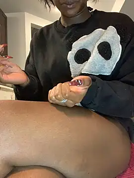 Snapshot of ninaperry777 chatting on March 20, 2025, 9:02 pm ninaperry777 online show from March 20, 2025, 9:02 pm