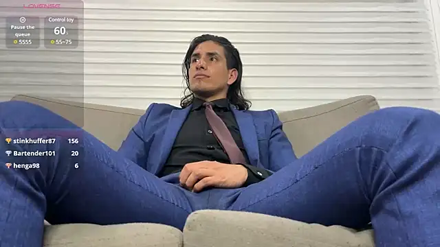 Snapshot of Tom_blunt96 chatting on February 11, 2025, 5:26 am Tom blunt96 online show from February 11, 2025, 5:26 am