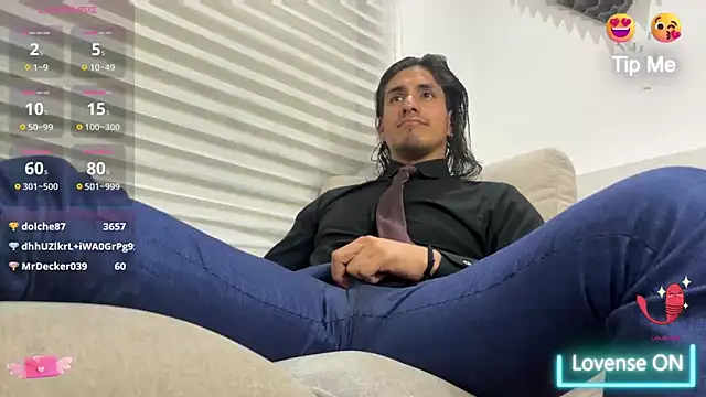 Snapshot of Tom_blunt96 chatting on February 22, 2025, 5:34 am Tom blunt96 online show from February 22, 2025, 5:34 am