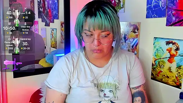 Snapshot of lucky-leah chatting on February 2, 2025, 4:59 am lucky-leah online show from February 2, 2025, 4:59 am