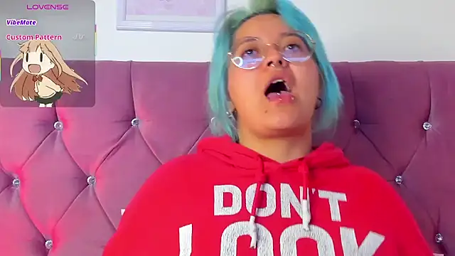 Snapshot of lucky-leah chatting on March 9, 2025, 7:45 am lucky-leah online show from March 9, 2025, 7:45 am