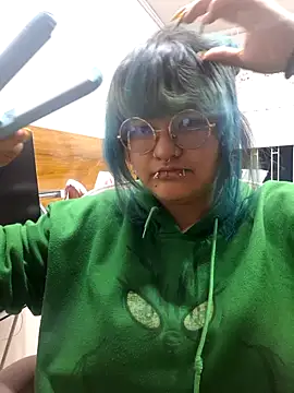 Snapshot of lucky-leah chatting on July 16, 2026, 3:45 am lucky-leah online show from July 16, 2026, 3:45 am