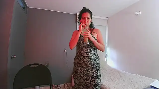 Snapshot of arteverena chatting on March 9, 2025, 9:03 pm arteverena online show from March 9, 2025, 9:03 pm