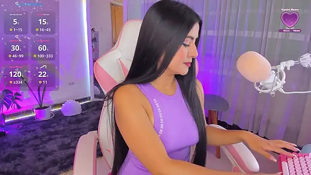 Snapshot of Violetta_kim1 chatting on January 22, 2025, 12:59 am Violetta kim1 online show from January 22, 2025, 12:59 am