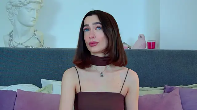 MarieKarma online show from February 4, 2025, 9:41 pm