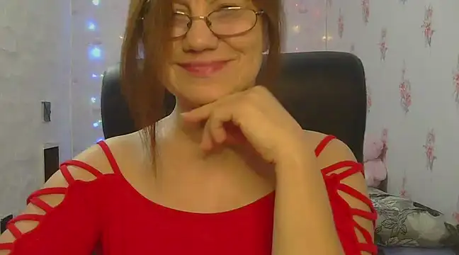 Snapshot of KittyyLaBeauty chatting on February 6, 2025, 4:47 pm KittyyLaBeauty online show from February 6, 2025, 4:47 pm