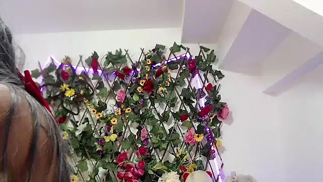 Snapshot of sexysusan4you chatting on December 14, 2024, 8:40 pm sexysusan4you online show from December 14, 2024, 8:40 pm