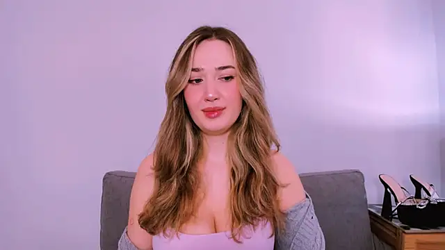 CindyKissable online show from May 10, 2026, 6:40 am