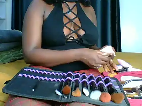 Switmelanin online show from May 4, 2026, 7:21 pm