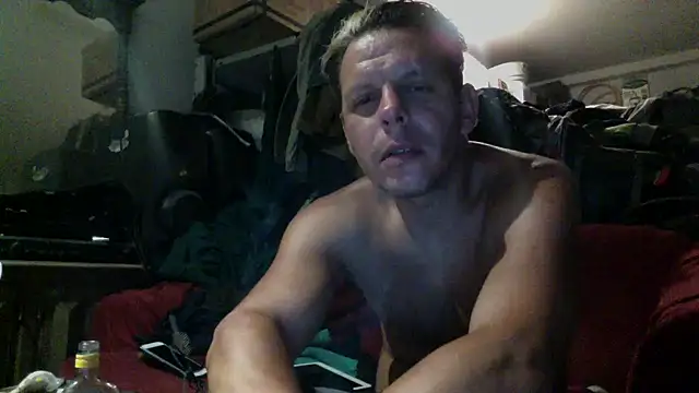 Snapshot of Phelyxx_elgato chatting on June 17, 2026, 10:06 am Phelyxx elgato online show from June 17, 2026, 10:06 am