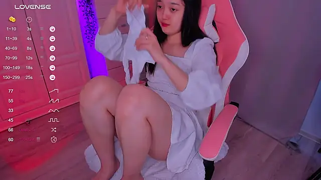 Snapshot of FreyaRaya chatting on January 15, 2025, 9:13 am FreyaRaya online show from January 15, 2025, 9:13 am