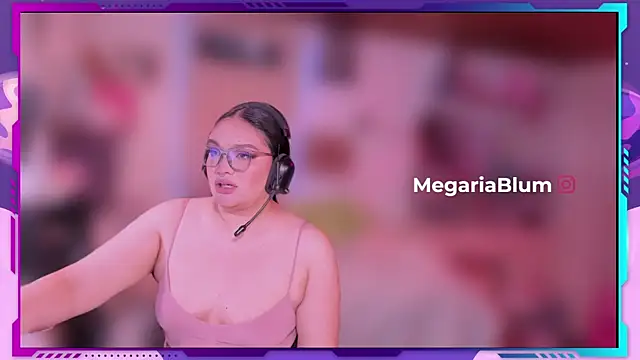 Snapshot of MegariaB chatting on May 24, 2026, 4:50 am MegariaB online show from May 24, 2026, 4:50 am
