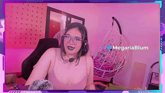 Snapshot of MegariaB chatting on July 25, 2026, 3:26 am MegariaB online show from July 25, 2026, 3:26 am