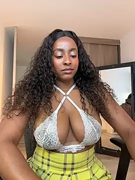 Snapshot of evangeline_ch chatting on July 17, 2026, 3:18 pm evangeline ch online show from July 17, 2026, 3:18 pm
