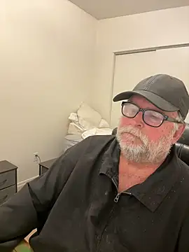 Drummajor online show from February 17, 2025, 7:04 am