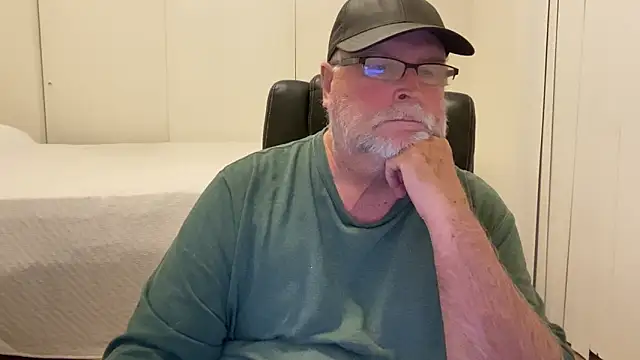 Drummajor online show from February 2, 2026, 1:59 am