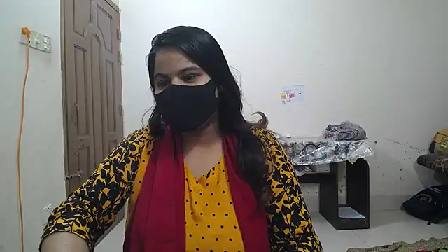 Snapshot of Dayna-36 chatting on February 12, 2026, 3:29 pm Dayna-36 online show from February 12, 2026, 3:29 pm