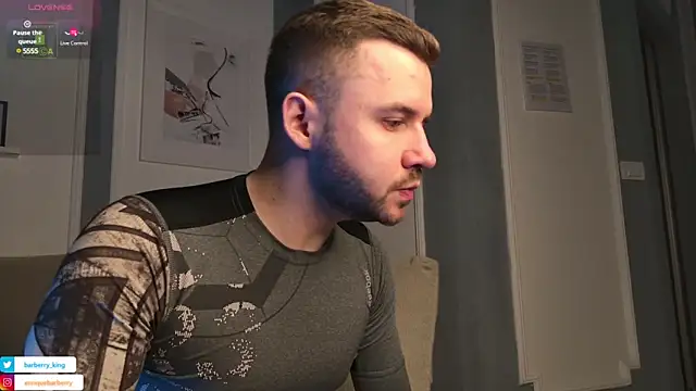 EnriqueBarberry online show from March 7, 2025, 6:24 am