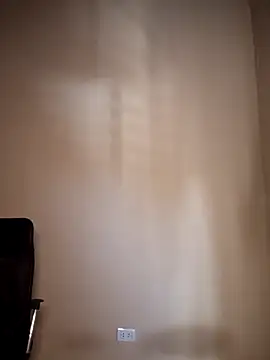 0hYeahbb online show from February 17, 2025, 6:15 pm