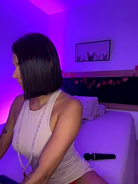 Snapshot of Susi_bell chatting on December 2, 2024, 11:40 pm Susi bell online show from December 2, 2024, 11:40 pm