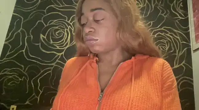 Snapshot of MommyConfident chatting on December 8, 2024, 10:36 pm MommyConfident online show from December 8, 2024, 10:36 pm