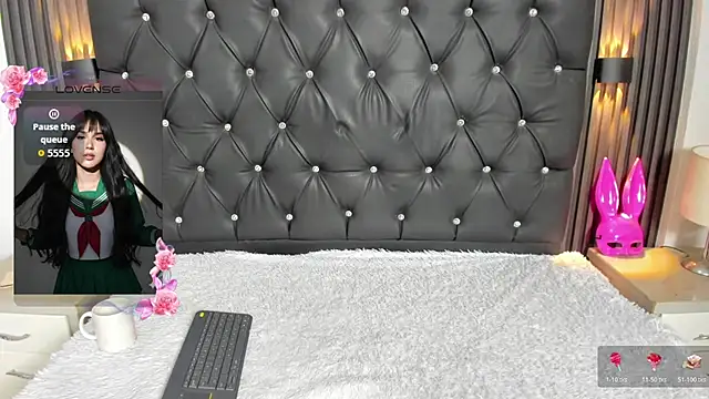 Snapshot of Kagome01 chatting on June 18, 2026, 12:42 pm Kagome01 online show from June 18, 2026, 12:42 pm