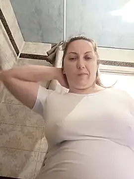 JasmineFaber online show from March 6, 2025, 9:31 pm