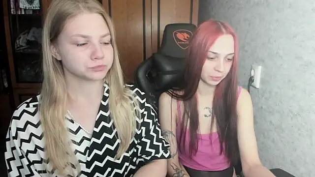 Snapshot of Rachel_Sharp chatting on September 12, 2025, 4:34 am Rachel Sharp online show from September 12, 2025, 4:34 am