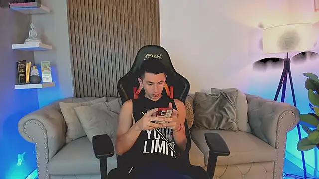 Jotastevensxx online show from September 30, 2025, 7:30 pm