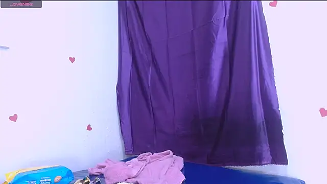 Snapshot of seductivespellvagina80 chatting on October 16, 2025, 1:12 pm seductivespellvagina80 online show from October 16, 2025, 1:12 pm