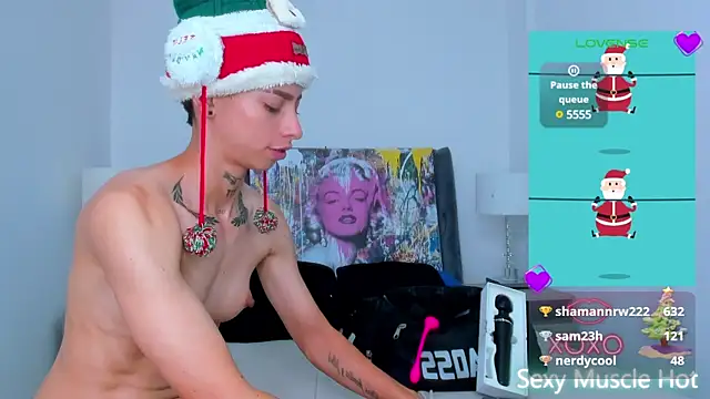 Snapshot of AmberAdams_ chatting on December 24, 2024, 8:11 am AmberAdams online show from December 24, 2024, 8:11 am