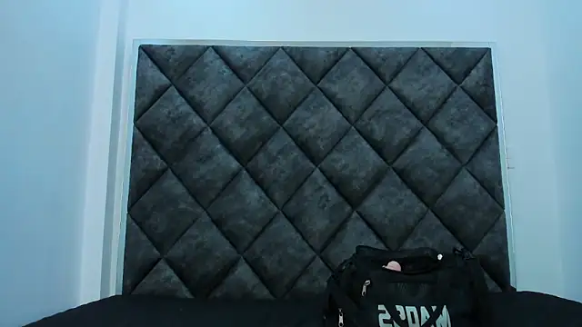 Snapshot of AmberAdams_ chatting on January 13, 2025, 1:28 pm AmberAdams online show from January 13, 2025, 1:28 pm