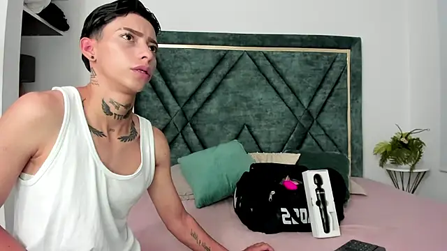 Snapshot of AmberAdams_ chatting on February 4, 2025, 2:10 pm AmberAdams online show from February 4, 2025, 2:10 pm