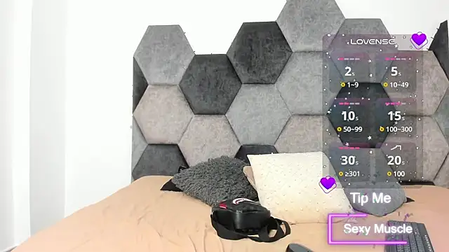 Snapshot of AmberAdams_ chatting on February 27, 2025, 1:17 pm AmberAdams online show from February 27, 2025, 1:17 pm