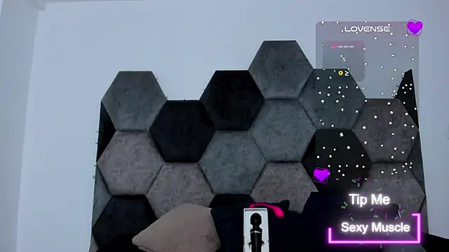 Snapshot of AmberAdams_ chatting on March 10, 2025, 1:54 pm AmberAdams online show from March 10, 2025, 1:54 pm