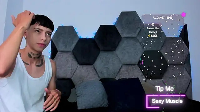 Snapshot of AmberAdams_ chatting on March 14, 2025, 2:30 pm AmberAdams online show from March 14, 2025, 2:30 pm