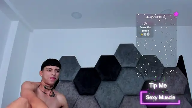 Snapshot of AmberAdams_ chatting on March 16, 2025, 2:33 pm AmberAdams online show from March 16, 2025, 2:33 pm