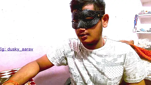 Snapshot of Dusky_Aarav chatting on November 24, 2025, 6:02 am Dusky Aarav online show from November 24, 2025, 6:02 am