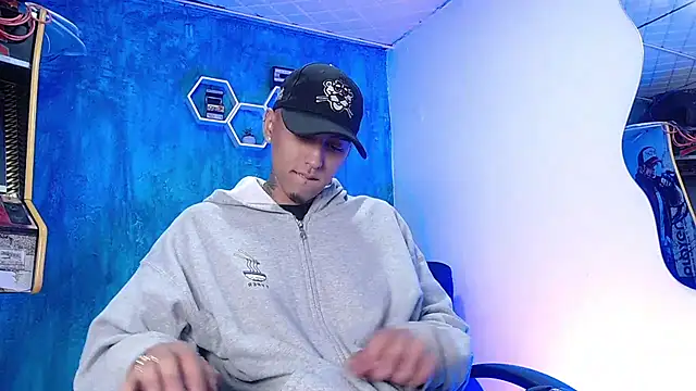 Liam lee online show from January 24, 2025, 12:31 pm